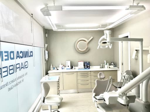 Clinica Dental Giariber logo
