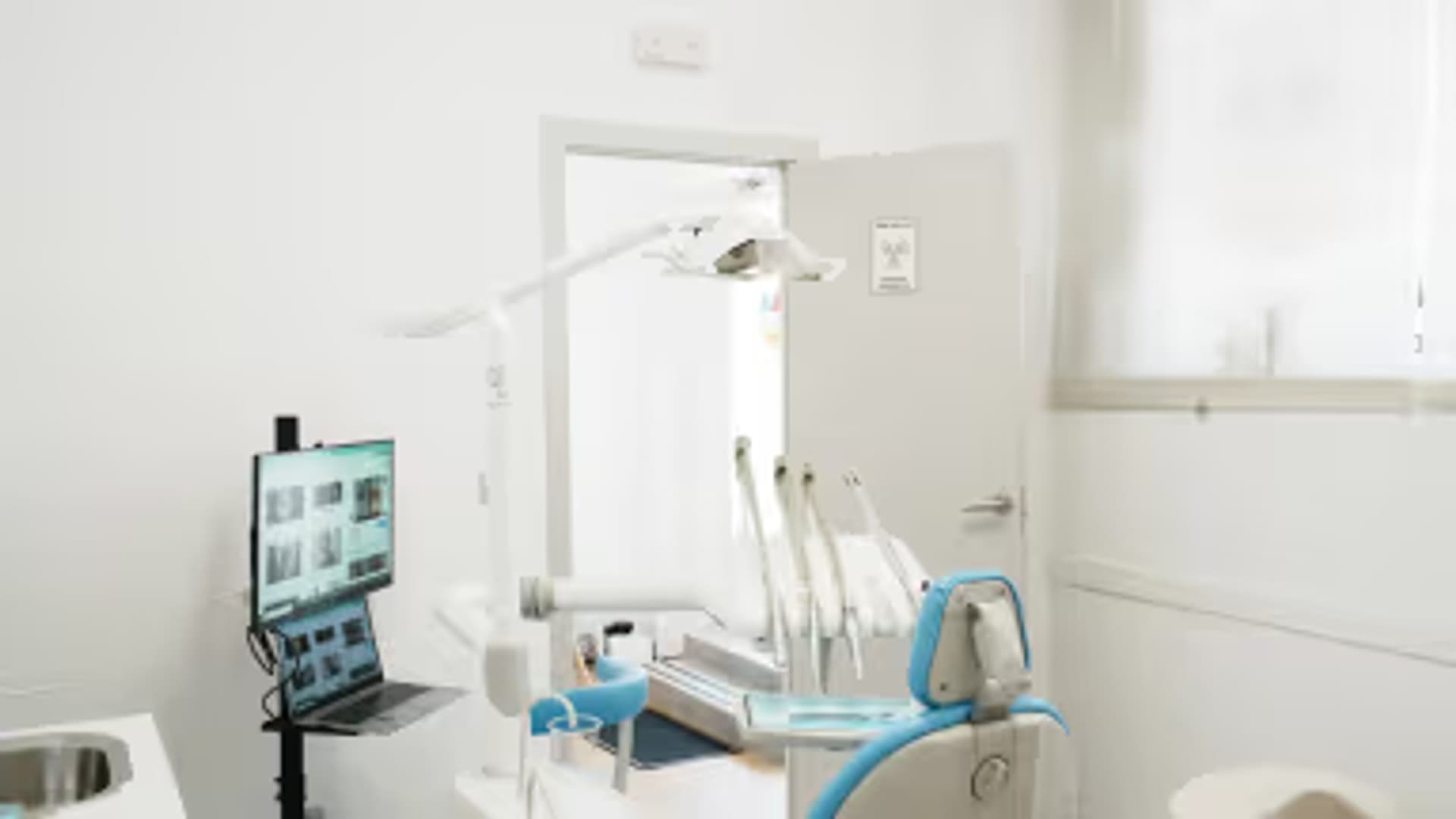 Clinica Dental Arcodental logo