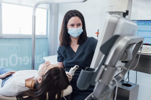 Clinica Dental Janer&Herraiz logo