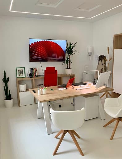 Clinica Dental Dentica logo