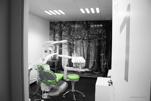 Clinica Dental D+D logo